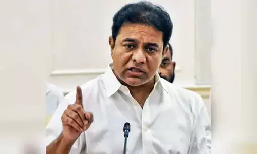 KTR: ఇది ప్రజా పాలన కాదు.. ప్రజలను వేధించే పాలన: ప్రభుత్వంపై కేటీఆర్ హాట్ కామెంట్స్