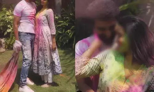 ఆమెతో హోలీ సెలబ్రేట్ చేసుకున్న యంగ్ హీరో.. బెస్ట్ కపుల్ అంటున్న నెటిజన్లు