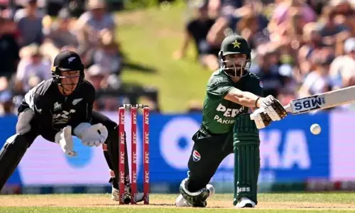NZ vs PAK : న్యూజిలాండ్ చేతిలో చిత్తుగా ఓడిన పాకిస్తాన్