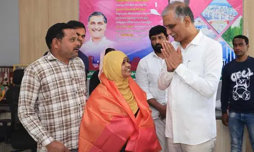 Harish Rao : 4 ప్రభుత్వ ప్రభుత్వాలు సాధించిన సల్మాను అభినందించిన హరీష్ రావు