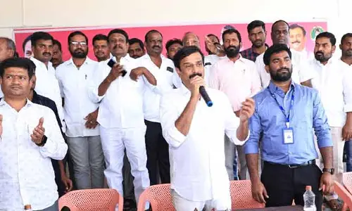 యువతను మోసం చేసిన రేవంత్ సర్కార్.. బీఆర్ఎస్ ఎమ్మెల్యే సంచలన వ్యాఖ్యలు