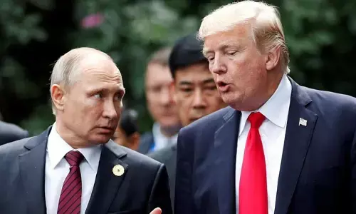Trump: రేపు పుతిన్‌తో మాట్లాడనున్న ట్రంప్.. కాల్పుల విరమణపై డిస్కస్ చేసే చాన్స్!