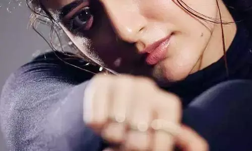 ‘ఇది తాగుతూ వేసవిలో మునిగి తేలుతున్నాను’.. హీరోయిన్ పోస్ట్ వైరల్!