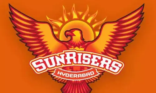 SRH జెర్సీ ధరించిన టీమిండియా స్టార్ పేసర్ (PHOTO)