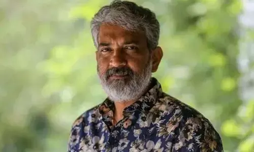 కొంచెం జ్ఞానం ఉంటే ఆ తేడా కనిపిస్తుంది ప్రతి ఒక్కరు ఆ పని చేయాలంటూ రాజమౌళి పోస్ట్.. ఎవరిని ఉద్దేశించంటే?
