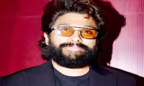 ఐకాన్ స్టార్ ఫ్యాన్స్‌కు భారీ శుభవార్త.. డ్యూయల్ రోల్‌తో బన్నీ ఎంట్రీ.. పారితోషికం తెలిస్తే స్టన్ అవ్వాల్సిందే?