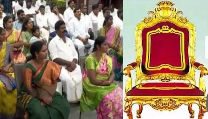 ZP Election: మళ్లీ క్యాంపు రాజకీయం.. హైదరాబాద్కు జడ్పీటీసీలు..! ZP Election: మళ్లీ క్యాంపు రాజకీయం.. హైదరాబాద్కు జడ్పీటీసీలు..!
