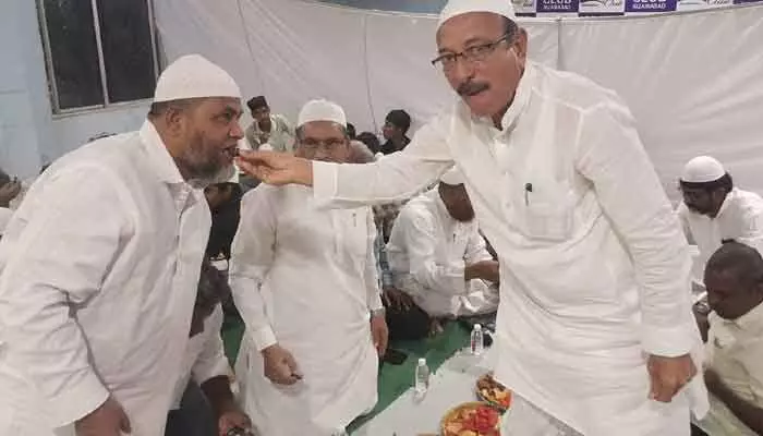 జర్నలిస్టుల కార్యక్రమాలు అభినందనీయం.. జర్నలిస్టుల కార్యక్రమాలు అభినందనీయం..