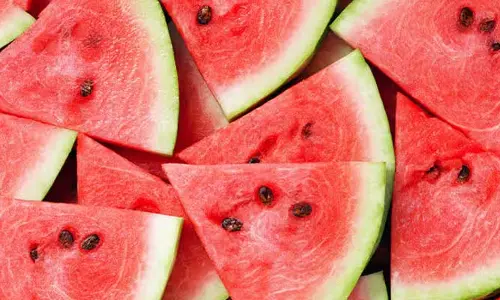 Watermelon :  వేస‌వి కాలంలో పుచ్చ‌కాయను కచ్చితంగా తినాలంటున్న నిపుణులు.. ఎందుకో తెలుసా..!