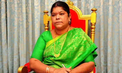 GVMC: కక్షతోనే అవిశ్వాసం.. మాజీ మంత్రుల ఆగ్రహం