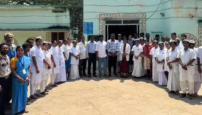 సామాజిక ఆరోగ్య కేంద్రాన్ని సందర్శించిన కాయాకల్ప బృందం సామాజిక ఆరోగ్య కేంద్రాన్ని సందర్శించిన కాయాకల్ప బృందం