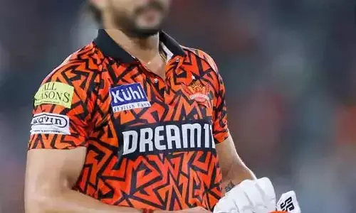 IPL - 2025: మ్యాచ్ మధ్యలో పెళ్లిపై క్లారిటీ ఇచ్చిన SRH ఆటగాడు