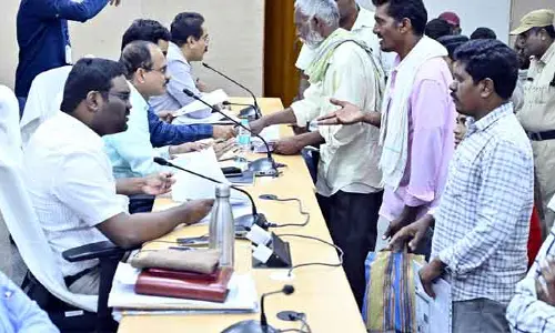 ప్రజావాణిలో 82 ఫిర్యాదులు