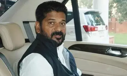 CM Revanth Reddy: ఢిల్లీకి బయలుదేరిన సీఎం రేవంత్ రెడ్డి