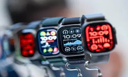 Apple Watch:  ఇంటిగ్రేటెడ్ కెమెరాతో యాపిల్ అప్ కమింగ్ వాచ్...లాంఛ్ ఎప్పుడో తెలుసా?