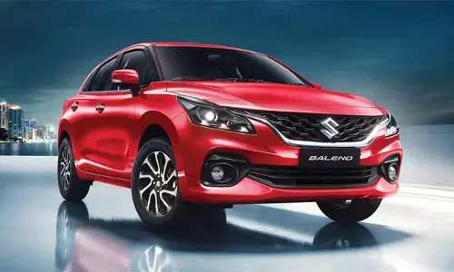 Car Discounts: కారు కొనాలంటే ఇప్పుడు కొనండి..ఈ రెండు కార్లపై భారీ డిస్కౌంట్..ఏప్రిల్ 1 నుంచి ధరలు బాదుడే బాదుడు