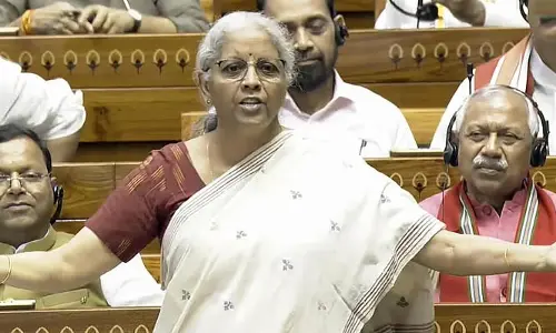 Finance bill: ఫైనాన్స్ బిల్లుకు లోక్‌సభ గ్రీన్ సిగ్నల్.. 35 సవరణలతో ఆమోదించిన సభ