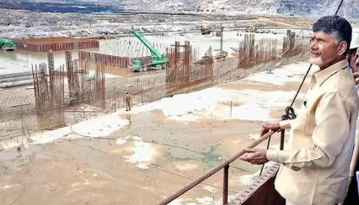 Polavaram: పోలవరానికి సీఎం చంద్రబాబు.. ఏరియల్ సర్వే