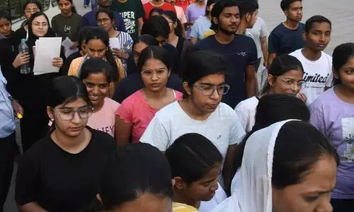 Delhi govt: నీట్, సీఈయూటీ పరీక్షలకు ఫ్రీ కోచింగ్.. ఢిల్లీ ప్రభుత్వం కీలక నిర్ణయం