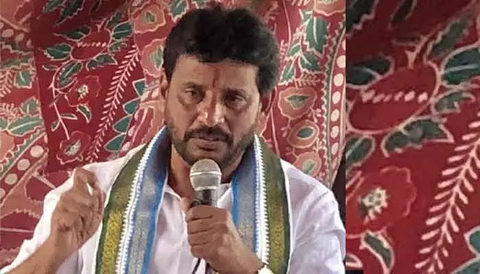 Duvvada Srinivas : దువ్వాడకు భారీ షాక్.. పార్టీ నుంచి సస్పెండ్ Duvvada Srinivas : దువ్వాడకు భారీ షాక్.. పార్టీ నుంచి సస్పెండ్