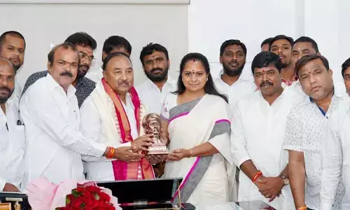 అది తెలంగాణ బీసీల చిరకాల కోరిక.. మండలి డిప్యూటీ చైర్మన్‌కు MLC కవిత కీలక రిక్వెస్ట్