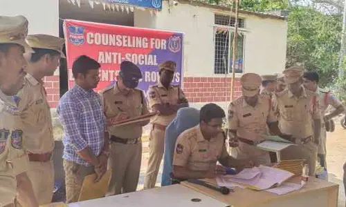 రౌడీ షీటర్లు సమాజ వ్యతిరేక కార్యకలాపాలలో పాల్గొనొద్దు