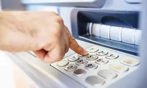 ATM: పెరిగిన ఏటీఎం విత్‌డ్రా ఛార్జీలు