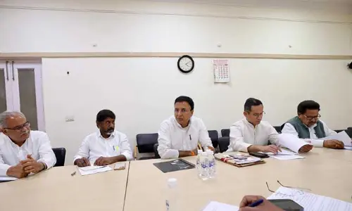 కాంగ్రెస్ ​డ్రాప్టింగ్ కమిటీ భేటీకి హాజరైన భట్టి విక్రమార్క
