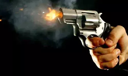 Firing: మరోసారి ఉలిక్కిపడిన భాగ్యనగరం.. గుడిమల్కాపూర్‌లో కాల్పుల కలకలం