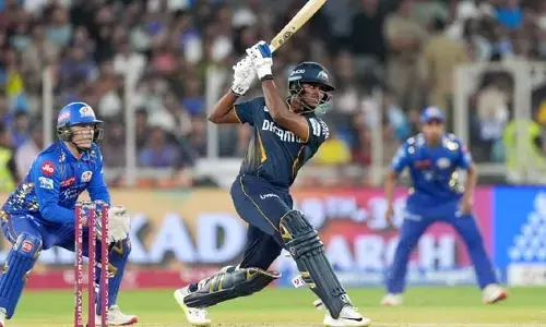 IPL 2025 : ముంబై మళ్లీ బోల్తా.. బోణీ కొట్టిన గుజరాత్