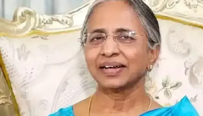 క్రైస్తవులంతా ఏకమై జగన్ ను గెలిపియండి.. వైఎస్ చెల్లెలు వీడియో వైరల్ ! క్రైస్తవులంతా ఏకమై జగన్ ను గెలిపియండి.. వైఎస్ చెల్లెలు వీడియో వైరల్ !