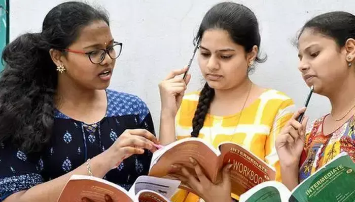 నెలాఖరులోగా ఇంటర్ పరీక్షల షెడ్యూల్?