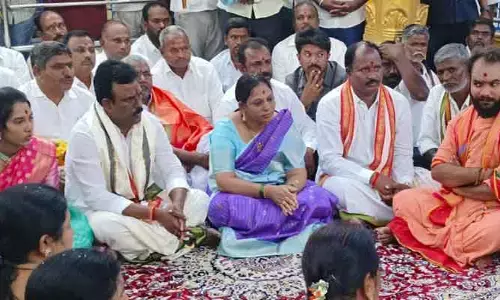 శ్రీ కురుమూర్తి స్వామి ఆశీస్సులతో రాష్ట్రం సుభిక్షంగా ఉండాలి