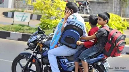 📵Hello Yama.. సెల్ఫోన్ డ్రైవింగ్ చేస్తున్నా.! 📵Hello Yama.. సెల్ఫోన్ డ్రైవింగ్ చేస్తున్నా.!