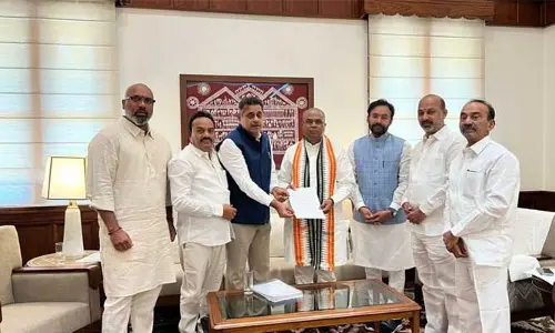Parliament : పార్లమెంటులో HCU భూముల అంశం