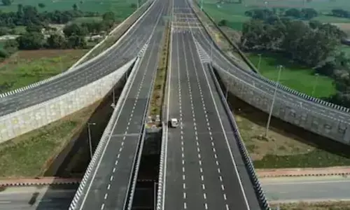NHAI: దేశవ్యాప్తంగా టోల్ చార్జీలు 4 నుంచి 5 శాతం పెంచాం: ఎన్‌హెచ్ఏఐ