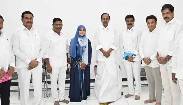 బీఆర్ఎస్ రజతోత్సవ మహాసభ ఏర్పాట్లపై కేసీఆర్ సన్నాహక సమావేశం బీఆర్ఎస్ రజతోత్సవ మహాసభ ఏర్పాట్లపై కేసీఆర్ సన్నాహక సమావేశం