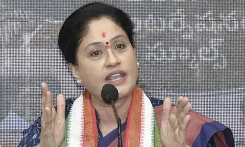 తేజస్వి సూర్యపై రాములమ్మ సీరియస్