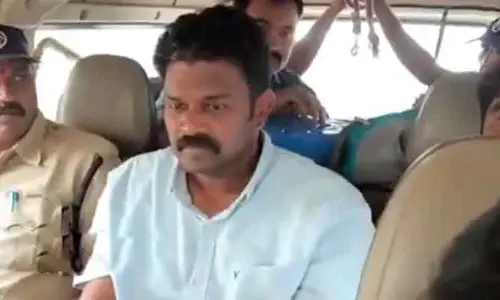 మొబైల్ కోర్టులో విచారణ వాయిదా.. సెంట్రల్ జైలుకు బోరుగడ్డ అనిల్