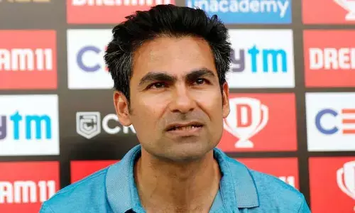 అక్షర్ ఏం తప్పు చేశాడు.. సెలెక్టర్లను ప్రశ్నించిన కైఫ్
