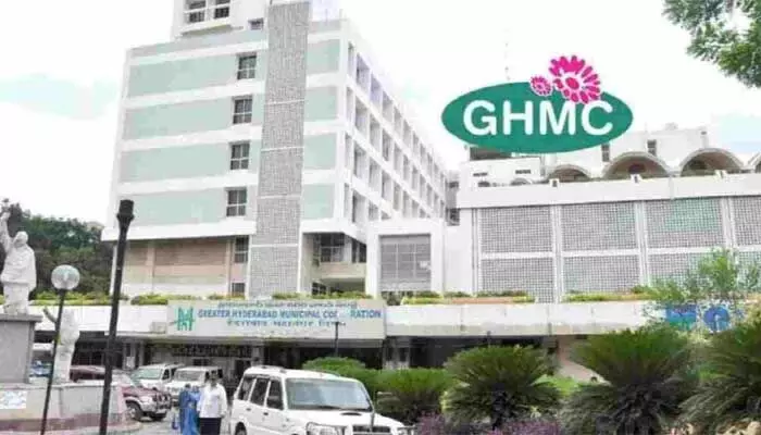 GHMC హెడ్ ఆఫీసులో పూర్తిస్థాయి ప్రక్షాళన.. తుది దశకు సర్దుబాట్లు GHMC హెడ్ ఆఫీసులో పూర్తిస్థాయి ప్రక్షాళన.. తుది దశకు సర్దుబాట్లు