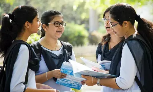 విద్యార్థులకు గుడ్ న్యూస్.. బీసీ గురుకులాల్లో ప్రవేశాలకు నో ఎంట్రన్స్ టెస్ట్