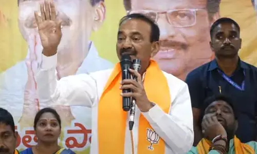 Eatala Rajender: అలాంటి వారు పార్టీ పదవులకు రాజీనామా చేయండి.. ఈటల రాజేందర్ సంచలన వ్యాఖ్యలు