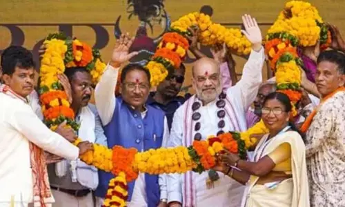 Amit Shah: ఆయుధాలను వదిలి జనజీవన స్రవంతిలో కలవండి..!