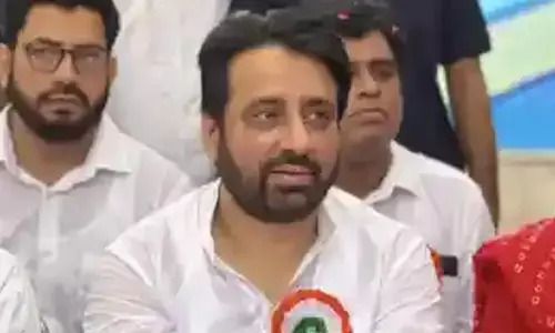 Waqf Bill : వక్ఫ్ సవరణ బిల్లు.. సుప్రీంకోర్టులో ఆప్ ఎమ్మెల్యే పిటిషన్