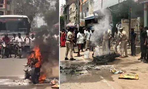 Hyderabad: హైదరాబాద్‌లో భగ్గుమంటున్న ఎండలు.. కాలి బూడిదైన బైక్!