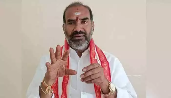 TG News : కేటీఆర్ అసలు రంగు బయట పడింది : ప్రభుత్వ విప్ ఆది శ్రీనివాస్ TG News : కేటీఆర్ అసలు రంగు బయట పడింది : ప్రభుత్వ విప్ ఆది శ్రీనివాస్