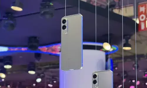 Samsung Galaxy S25 Edge: అతి తక్కువ ధరకే అద్భుతమైన ఫీచర్లు.. ఈ ఫోన్‌ అదిరింది బాసూ!