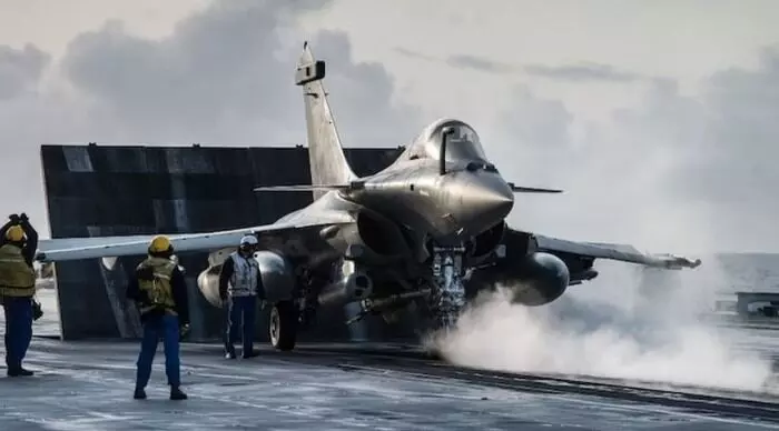Rafale: 26 రఫేల్ యుద్ధవిమనాల కొనుగోలుకు రంగం సిద్ధం..! Rafale: 26 రఫేల్ యుద్ధవిమనాల కొనుగోలుకు రంగం సిద్ధం..!
