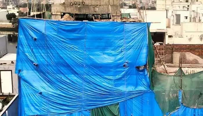 హైకోర్టు ఆర్డర్ అయితే మాకేంటి..? హైకోర్టు ఆర్డర్ అయితే మాకేంటి..?